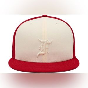 Fear of God Essentials New Era 59Fifty Fitted Hat
Size 7 3/8